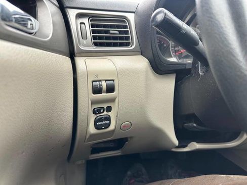 Used 2010 Subaru Impreza 2.5i image 35