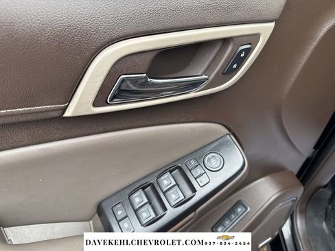 Used 2018 GMC Yukon Denali w/ Denali Ultimate Package image 9