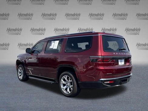 Used 2022 Jeep Wagoneer Series II AWD/4WD image 7