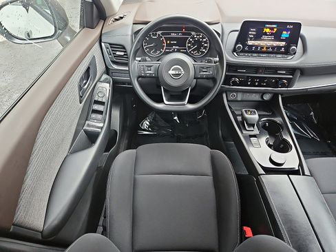 Certified 2023 Nissan Rogue S image 11