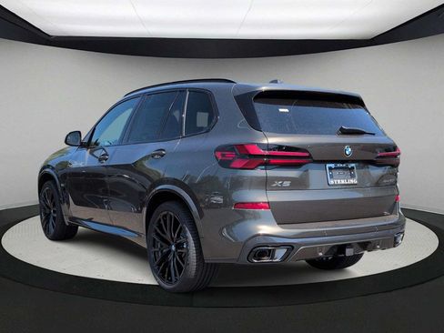 New 2026 BMW X5 xDrive40i w/ M Sport Package AWD/4WD image 6