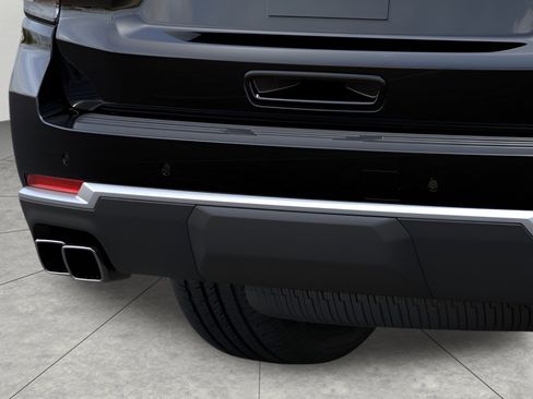 New 2026 Chevrolet Suburban High Country AWD/4WD image 14