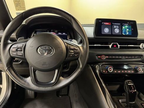 Used 2021 Toyota Supra w/ Safety & Technology Package RWD image 9