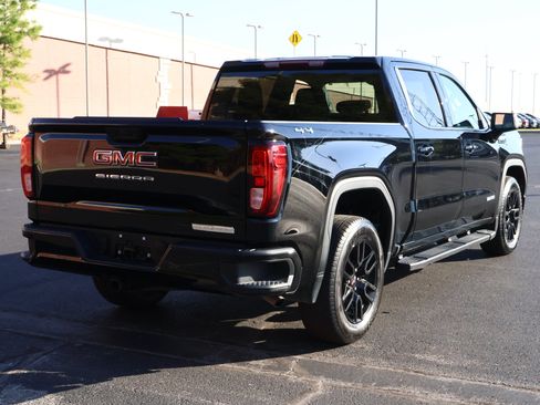 Used 2024 GMC Sierra 1500 Elevation image 29