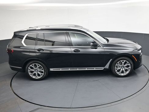 Used 2026 BMW X7 xDrive40i AWD/4WD image 24