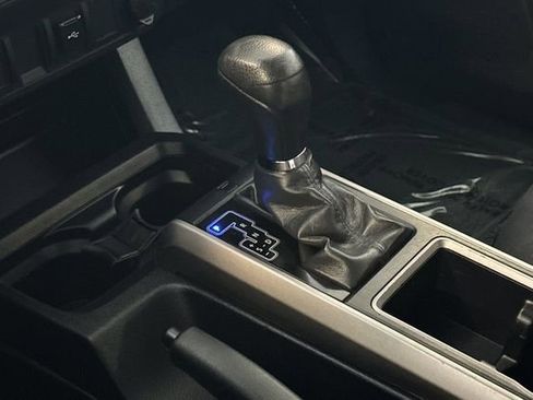 Used 2020 Toyota Tacoma SR5 image 23