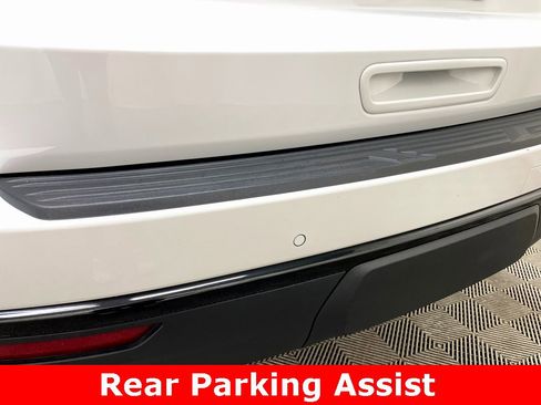 Certified 2024 Chevrolet Suburban Z71 w/ Luxury Package image 22