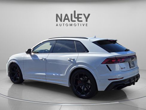 New 2026 Audi RS Q8 performance image 4