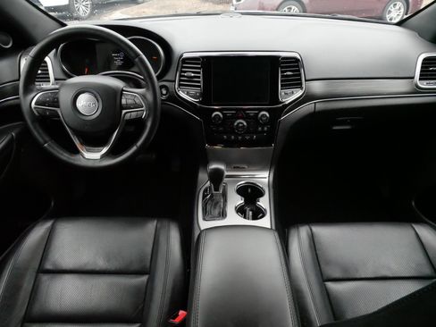 Used 2020 Jeep Grand Cherokee Limited w/ Luxury Group II image 10