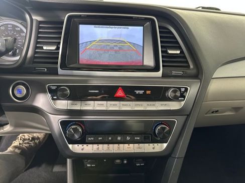 Used 2019 Hyundai Sonata SEL image 22
