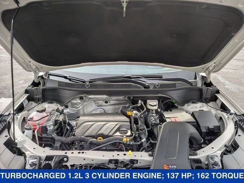 New 2026 Chevrolet Trax RS w/ Sunroof Package image 35