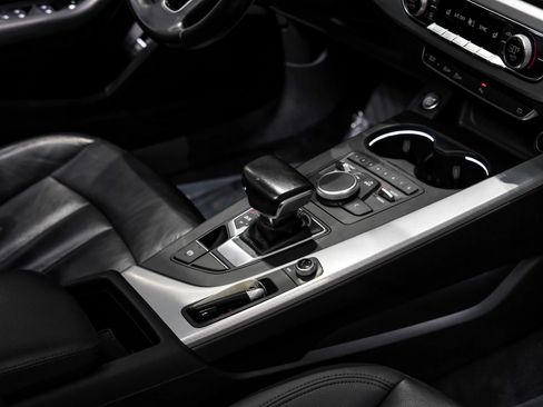 Used 2017 Audi A4 2.0T Premium image 26