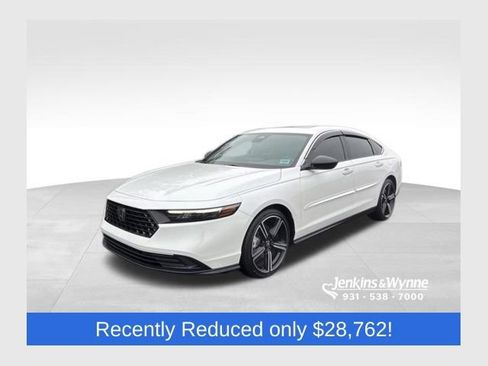 Used 2025 Honda Accord Sport image 1