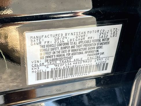 Used 2025 Nissan Sentra S FWD image 37