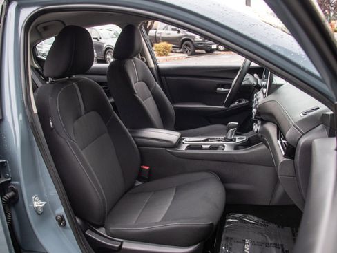 Used 2024 Nissan Sentra SV image 19