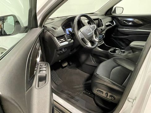 Used 2022 GMC Terrain SLT AWD/4WD image 19