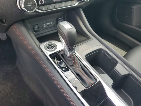 New 2025 Nissan Sentra SR w/ SR Premium Package image 25