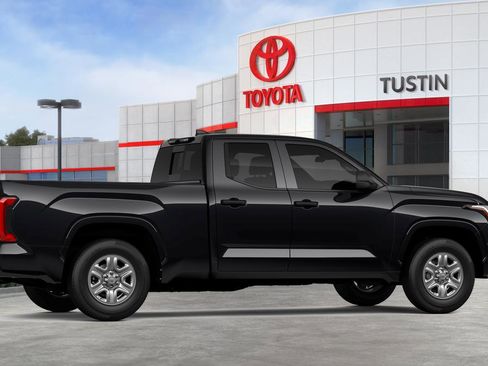 New 2026 Toyota Tundra SR image 13