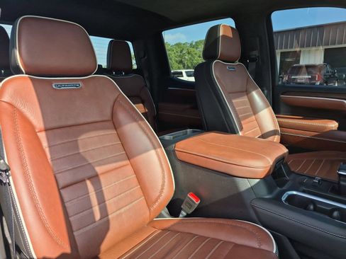 Certified 2024 GMC Sierra 1500 Denali Ultimate AWD/4WD image 31