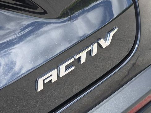 Used 2024 Chevrolet Trax ACTIV FWD image 11