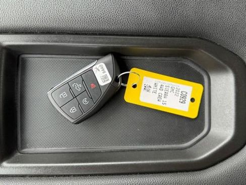 Used 2022 GMC Sierra 1500 Elevation image 41