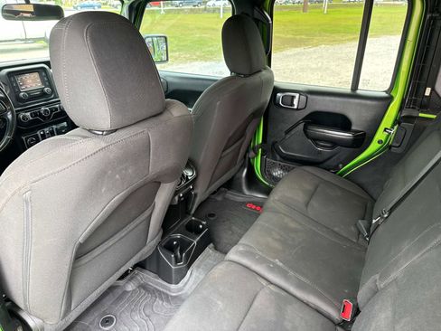 Used 2020 Jeep Wrangler Unlimited Sport S image 15