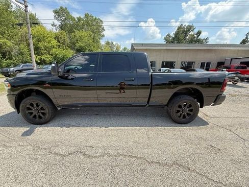 Used 2023 RAM 3500 Laramie w/ Night Edition image 13