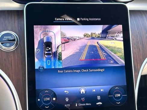 Certified 2026 Mercedes-Benz C 300 4MATIC Sedan image 29