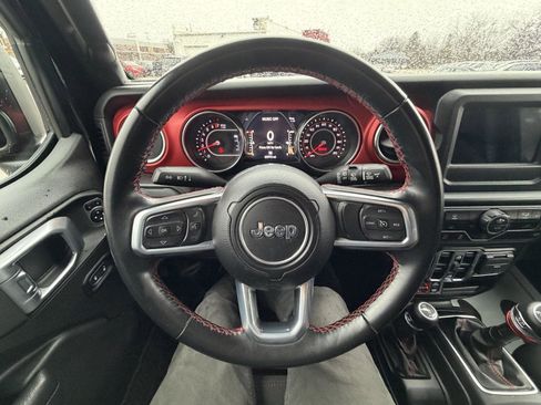 Used 2021 Jeep Wrangler Unlimited Rubicon AWD/4WD image 13