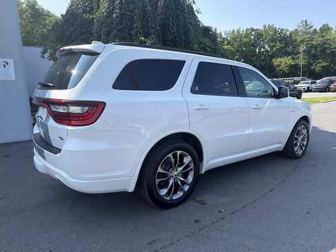 Used 2020 Dodge Durango R/T w/ Technology Group AWD/4WD image 3