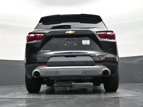 Used 2021 Chevrolet Blazer LT FWD image 23