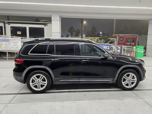 Used 2021 Mercedes-Benz GLB 250 image 7