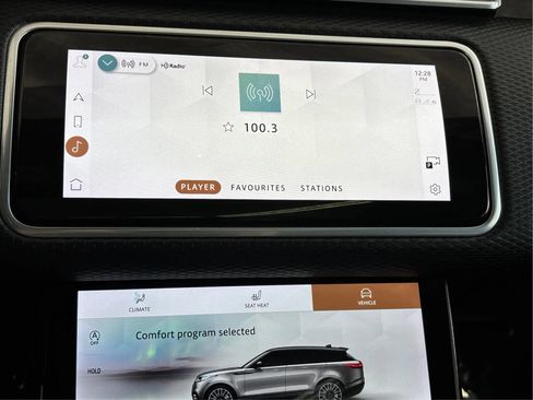 Used 2021 Land Rover Range Rover Velar S AWD/4WD image 42