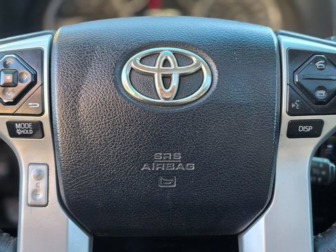 Used 2016 Toyota Tundra Limited AWD/4WD image 32