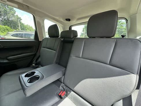 Used 2016 Subaru Forester 2.5i Touring AWD/4WD image 15