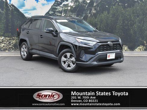 Used 2023 Toyota RAV4 XLE AWD/4WD image 1