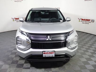 Used 2025 Mitsubishi Outlander ES