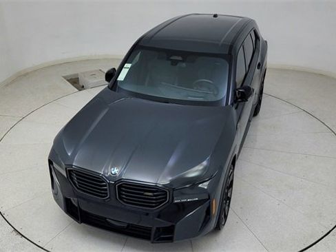Used 2023 BMW XM image 83