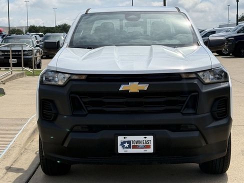 Used 2023 Chevrolet Colorado W/T w/ Advanced Trailering Package RWD image 8