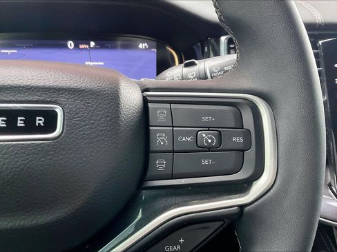 Used 2022 Jeep Wagoneer Series I w/ Convenience Group I image 12