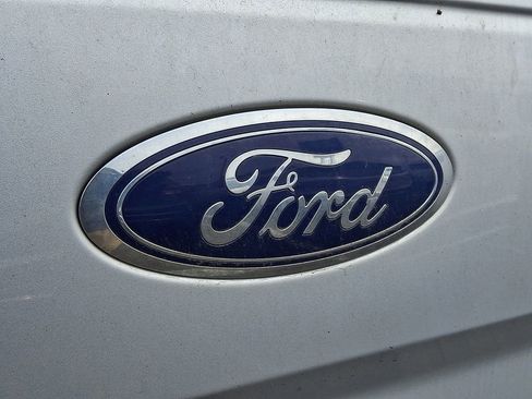 Used 2016 Ford F150 XL w/ Equipment Group 101A Mid AWD/4WD image 5
