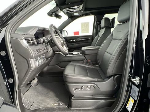 Used 2024 GMC Yukon Denali w/ Denali Reserve Package image 20