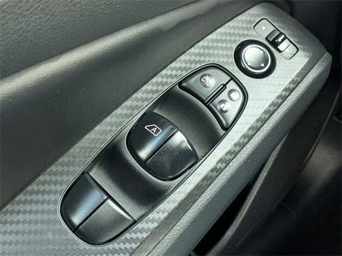 Used 2024 Nissan Altima 2.5 SV image 22