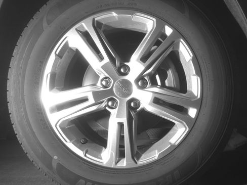 Used 2024 GMC Terrain SLE FWD image 20