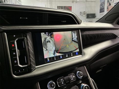 Used 2024 GMC Yukon XL Denali w/ Max Trailering Package image 27