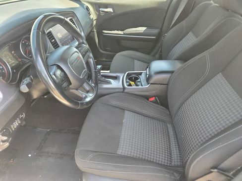 Used 2023 Dodge Charger SXT RWD image 17