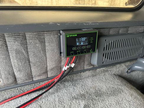 Used 1989 GMC Suburban 4WD image 27