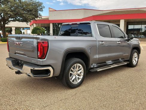 Used 2021 GMC Sierra 1500 SLT AWD/4WD image 4