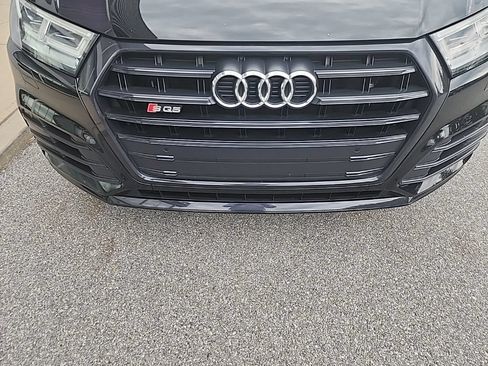 Used 2019 Audi SQ5 Premium Plus w/ Premium Plus Package AWD/4WD image 13
