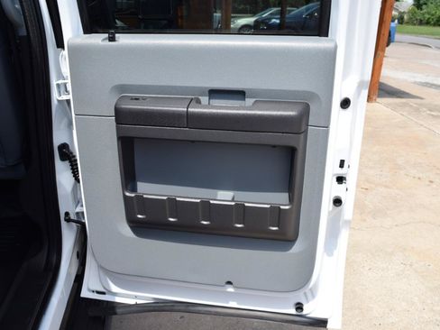 Used 2011 Ford F250 XL w/ PWR Equipment Group RWD image 16